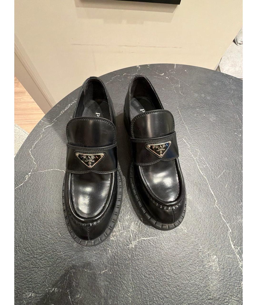PRADA Черные кожаные лоферы, фото 2