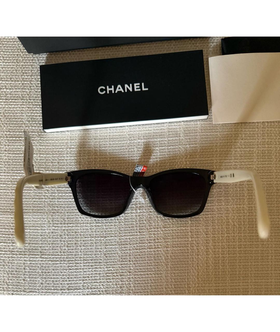 CHANEL Белые пластиковые солнцезащитные очки, фото 2