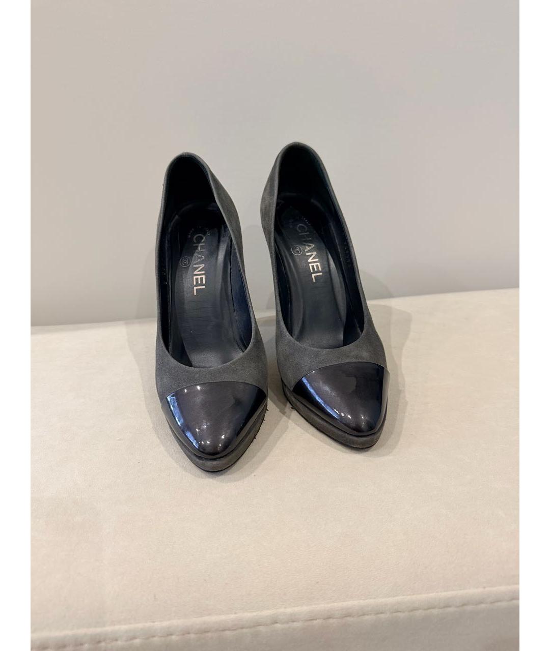 CHANEL Серые замшевые туфли, фото 3