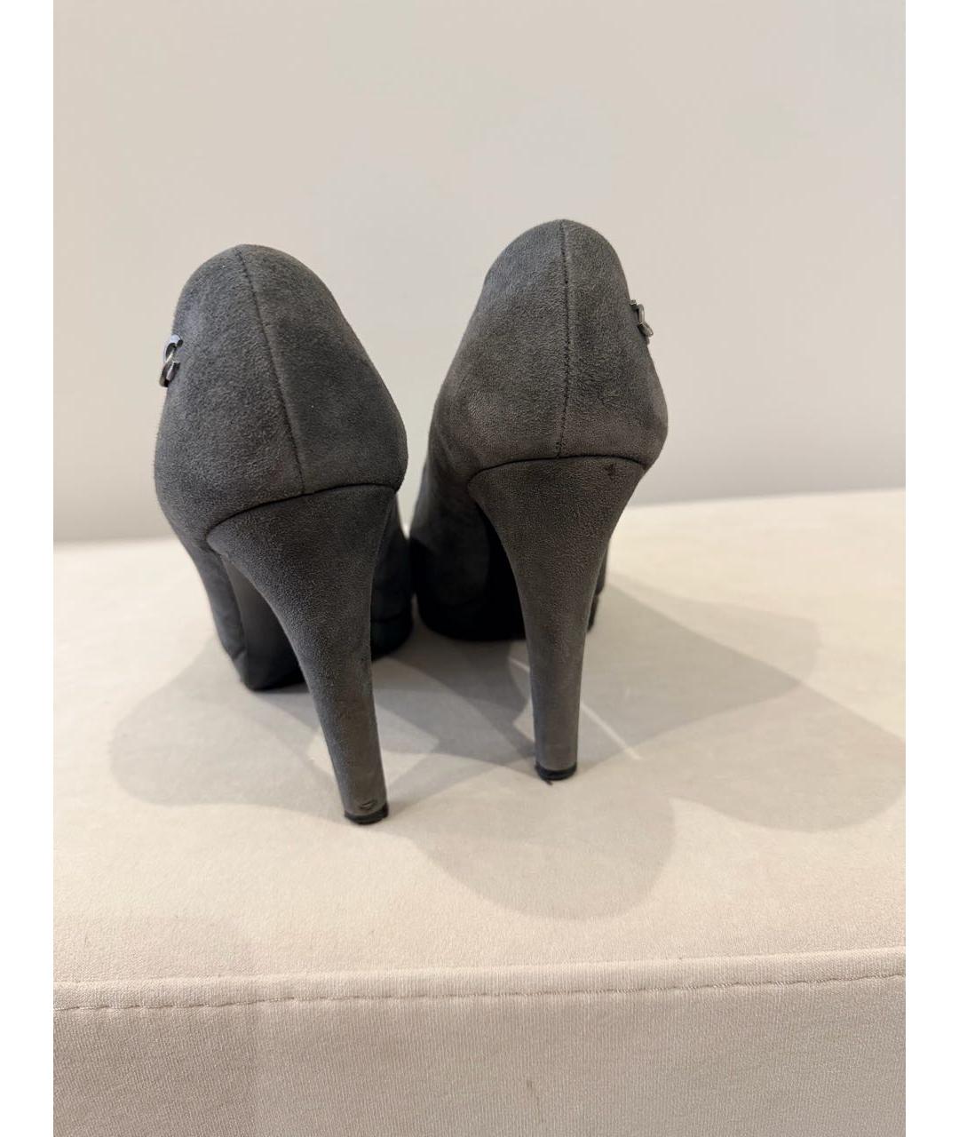 CHANEL Серые замшевые туфли, фото 4