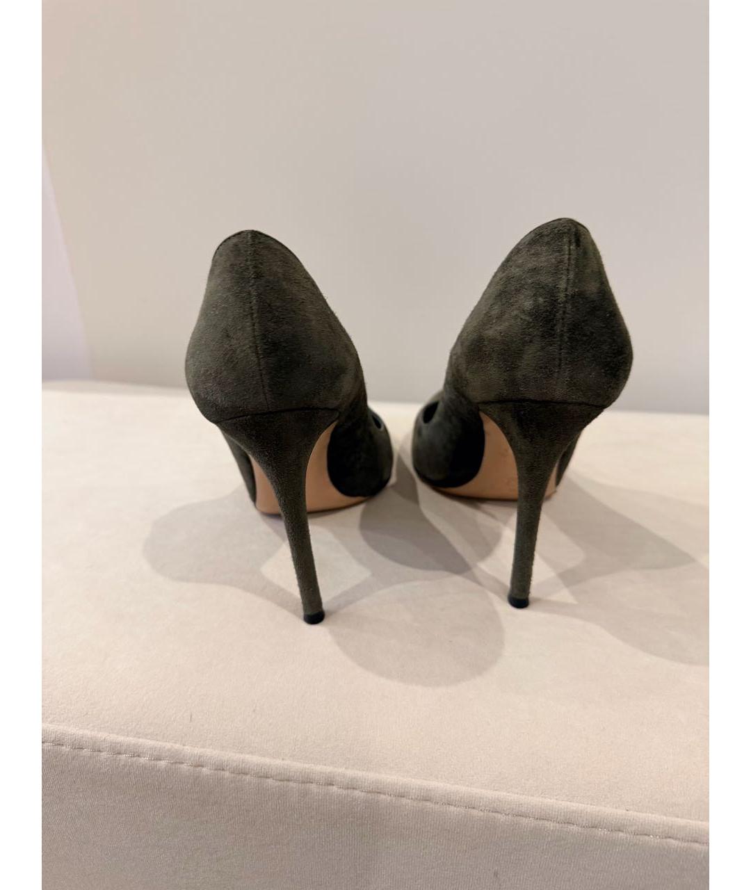 GIANVITO ROSSI Зеленые замшевые туфли, фото 2