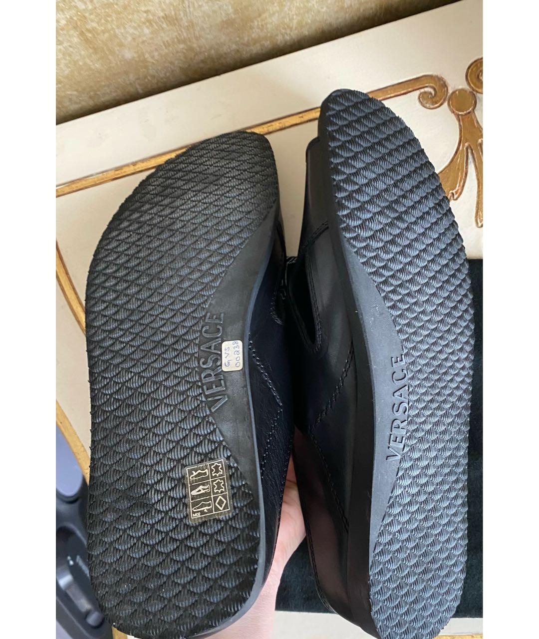 VERSACE Черные кожаные шлепанцы, фото 3
