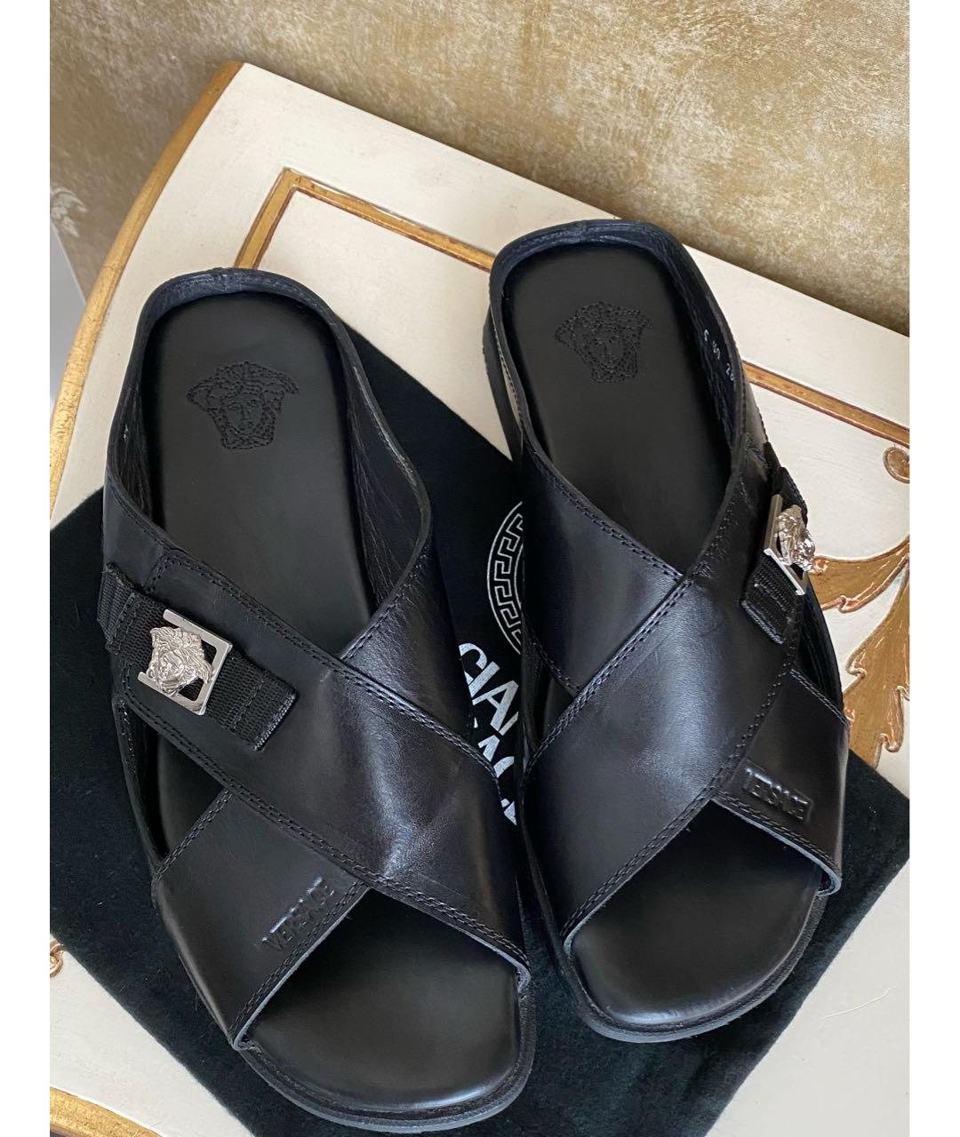 VERSACE Черные кожаные шлепанцы, фото 5