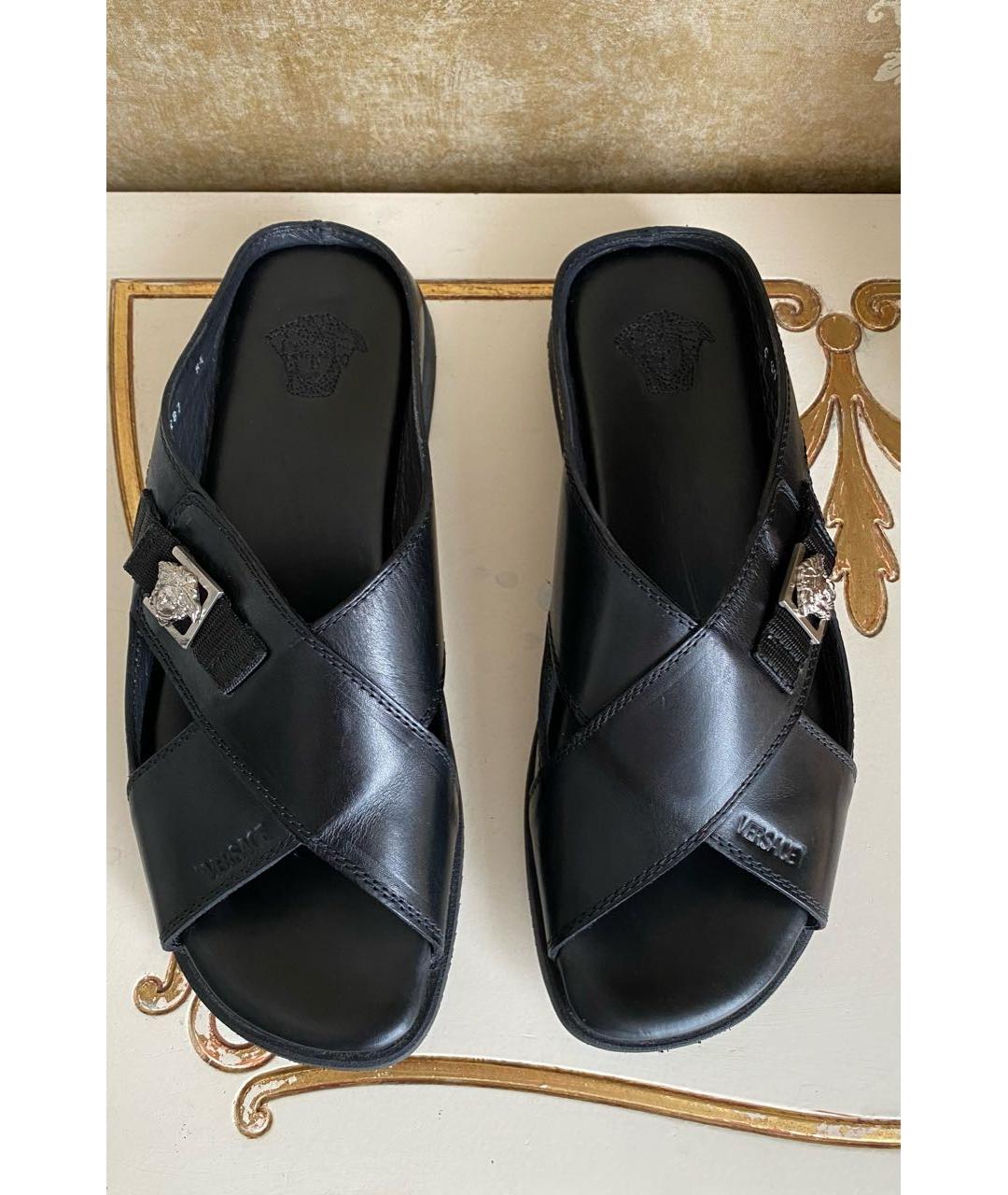 VERSACE Черные кожаные шлепанцы, фото 7