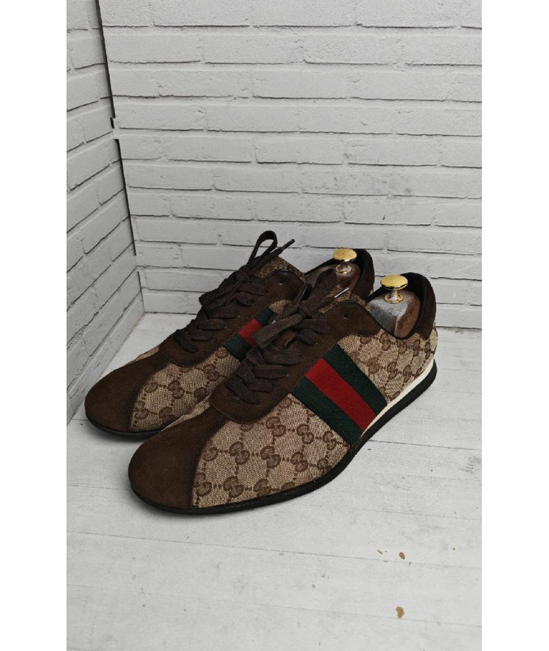 GUCCI Коричневые замшевые низкие кроссовки / кеды, фото 2