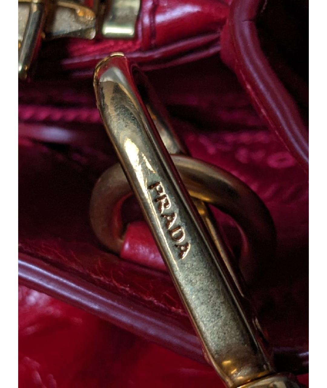 PRADA Красная сумка через плечо из лакированной кожи, фото 5