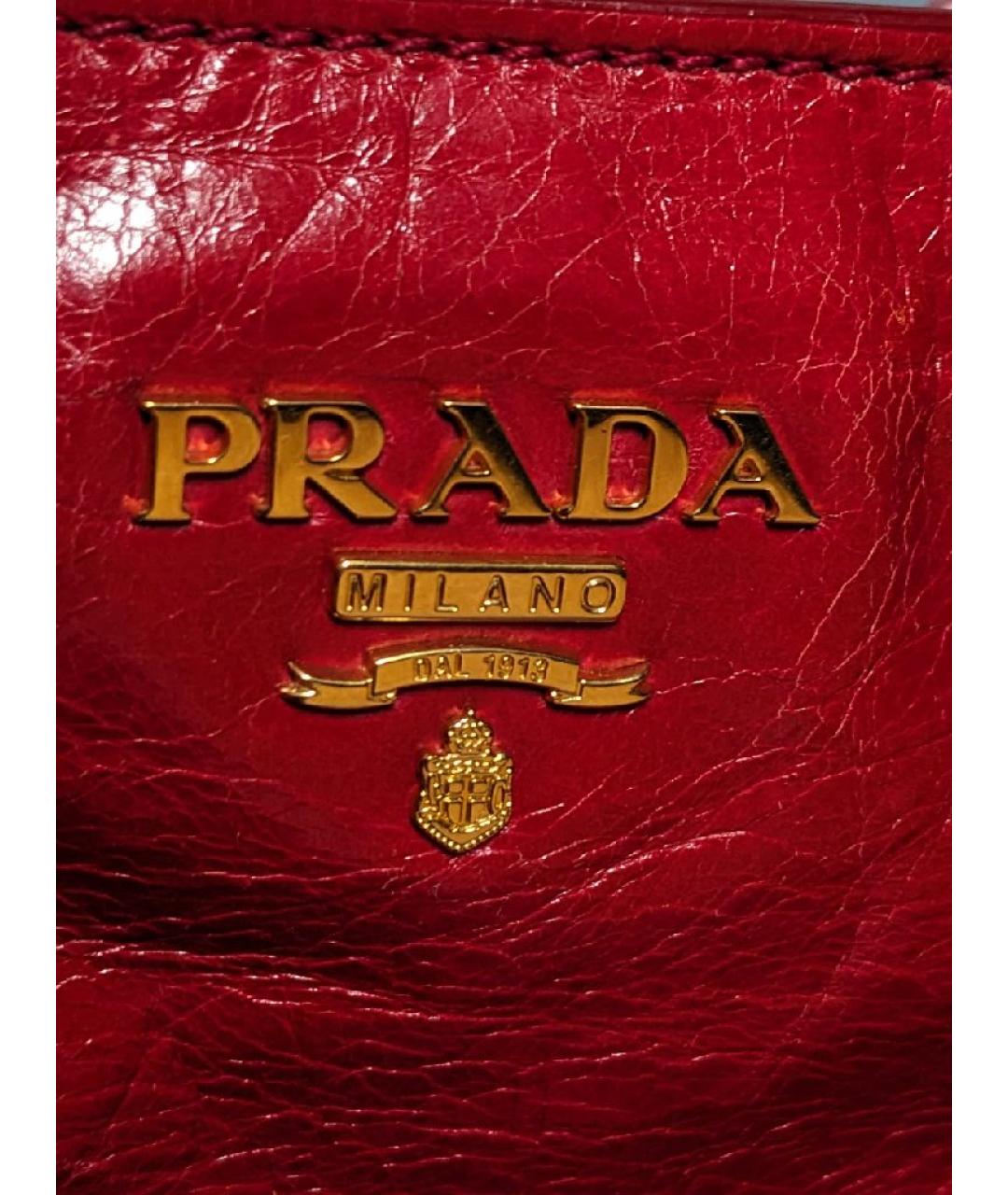 PRADA Красная сумка через плечо из лакированной кожи, фото 2