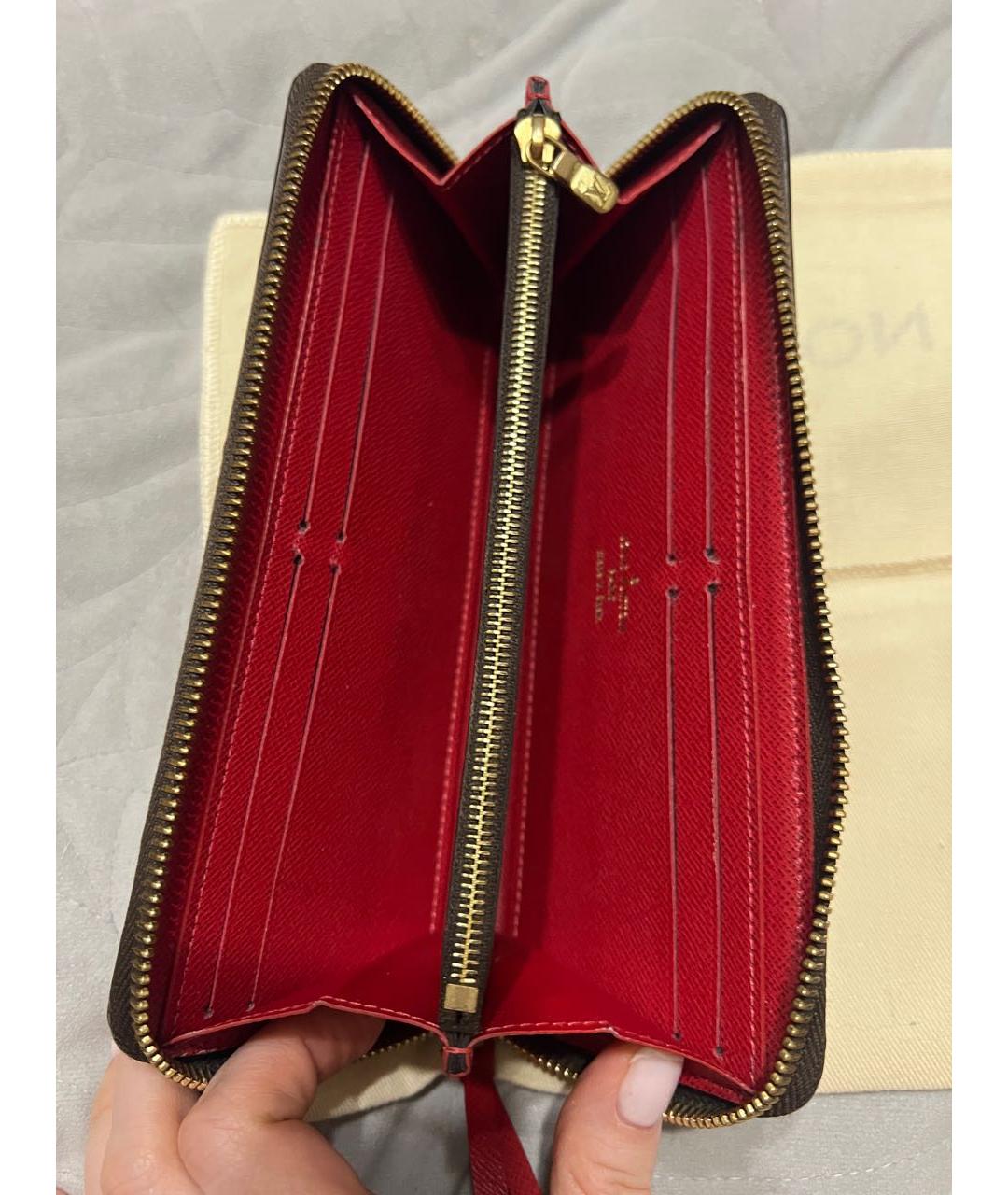 LOUIS VUITTON Коричневый кошелек, фото 4