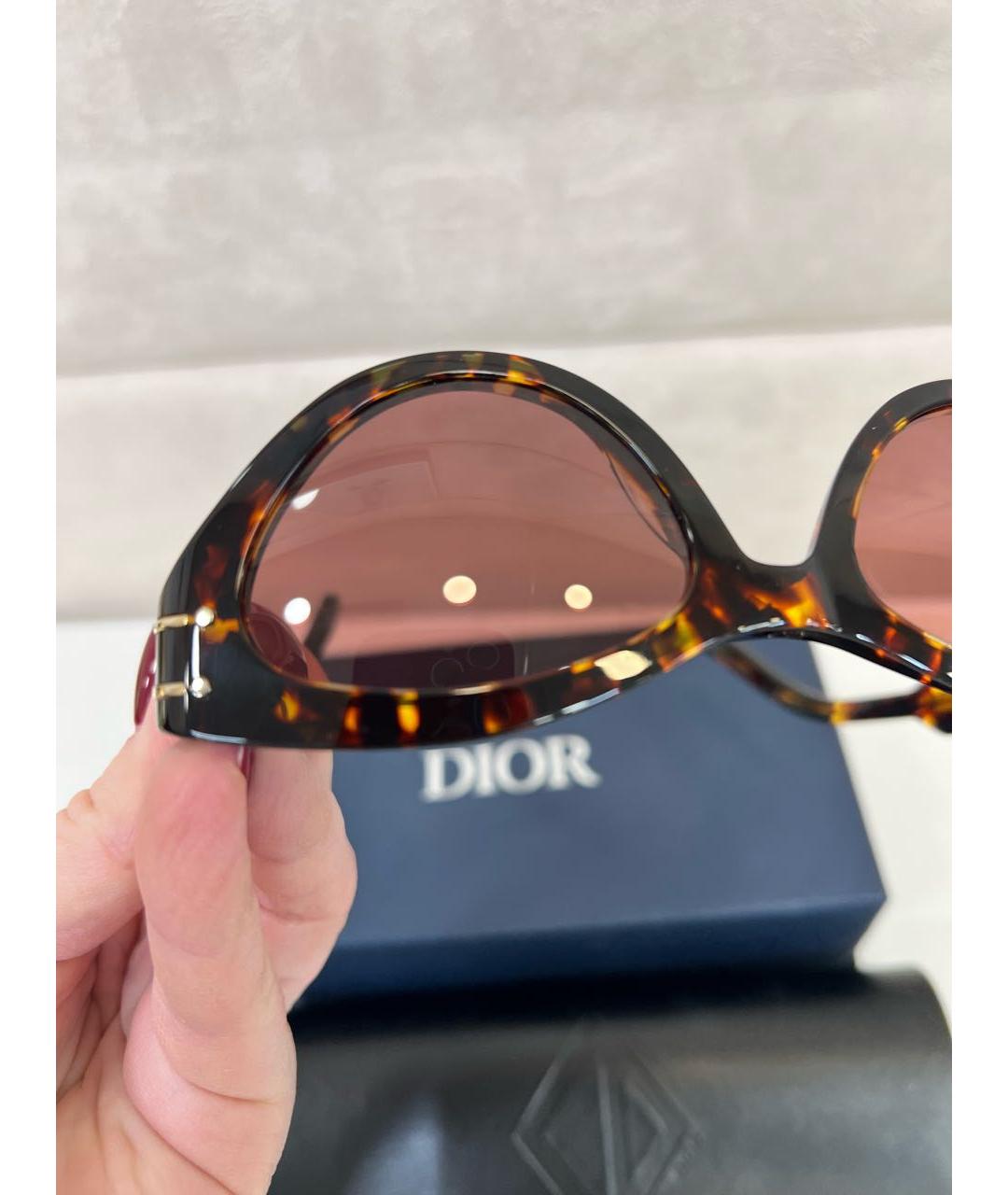 CHRISTIAN DIOR Коричневые пластиковые солнцезащитные очки, фото 7