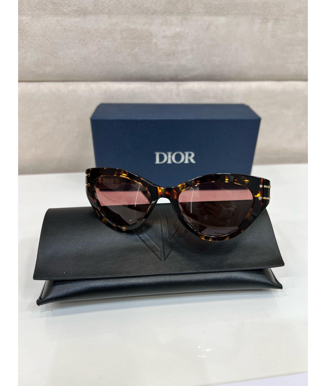 CHRISTIAN DIOR Коричневые пластиковые солнцезащитные очки, фото 4