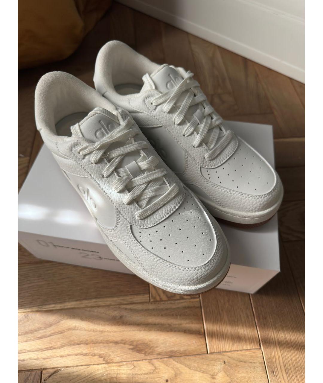 ALO YOGA Белые кеды, фото 4