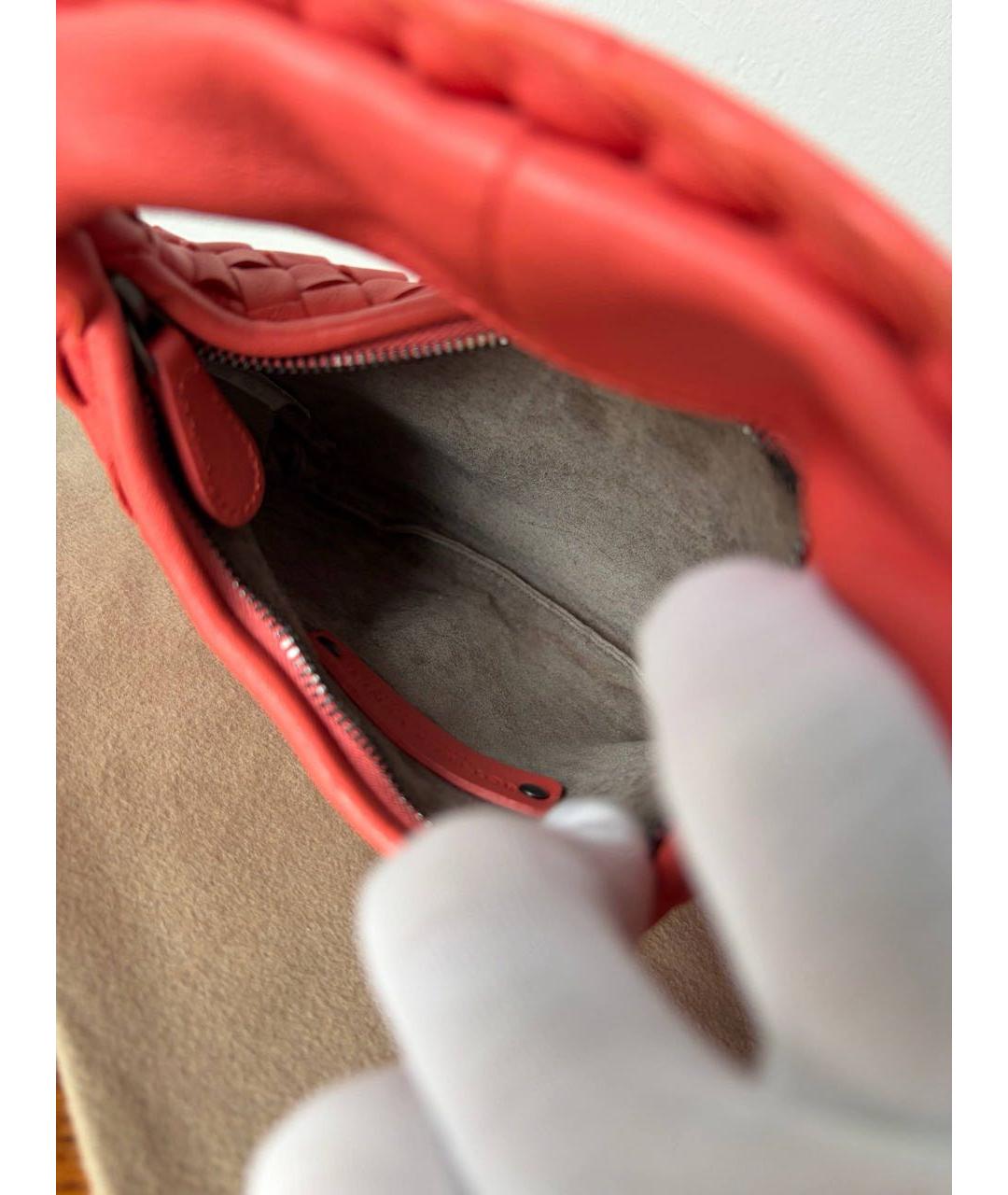 BOTTEGA VENETA Коралловая кожаная сумка с короткими ручками, фото 5