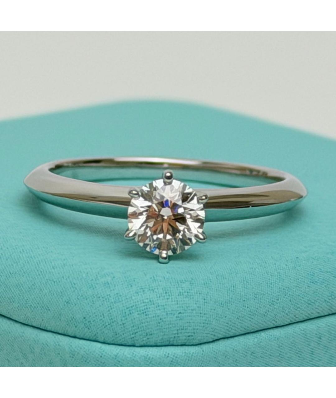 TIFFANY&CO Белое платиновое кольцо, фото 5