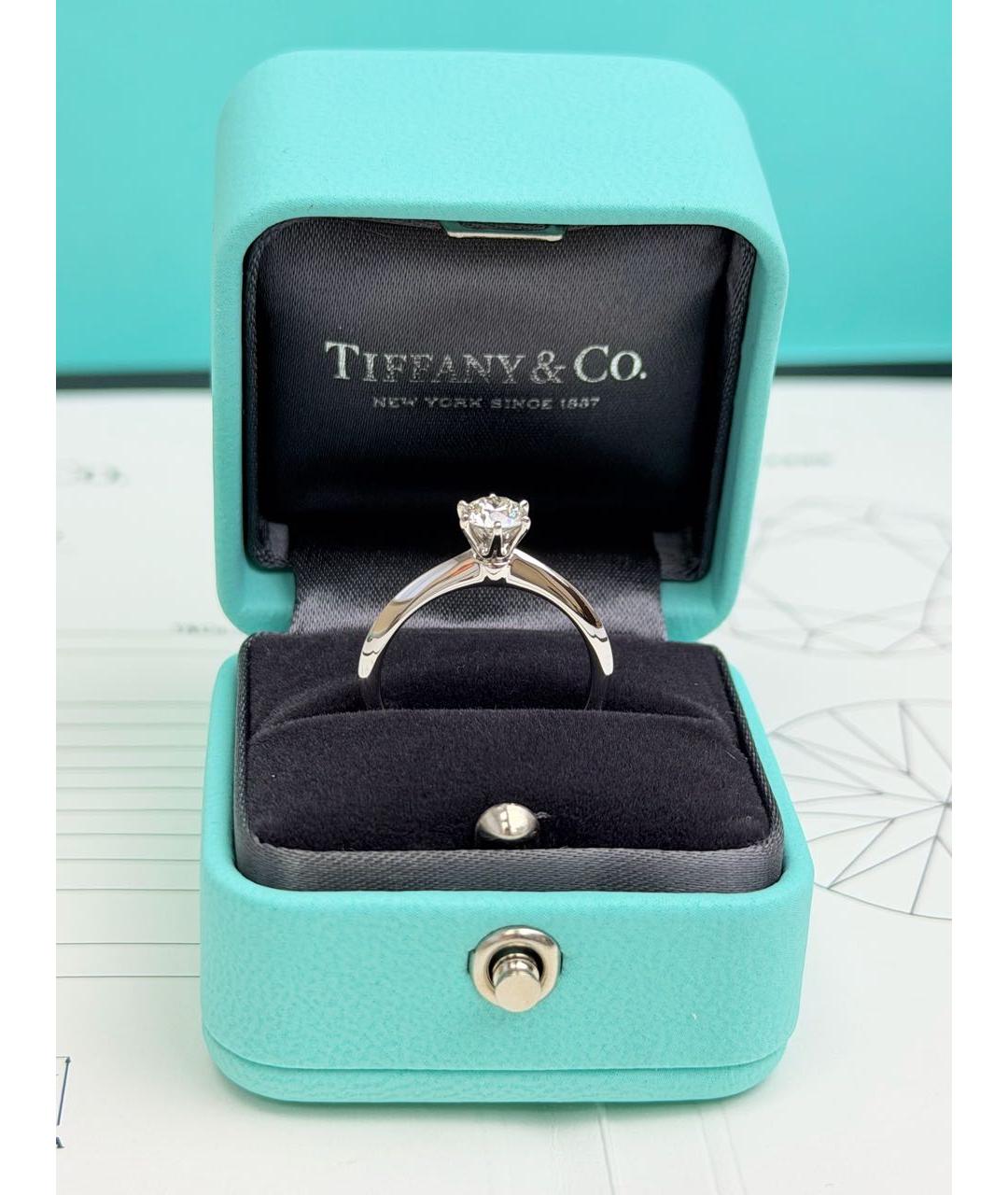 TIFFANY&CO Белое платиновое кольцо, фото 4