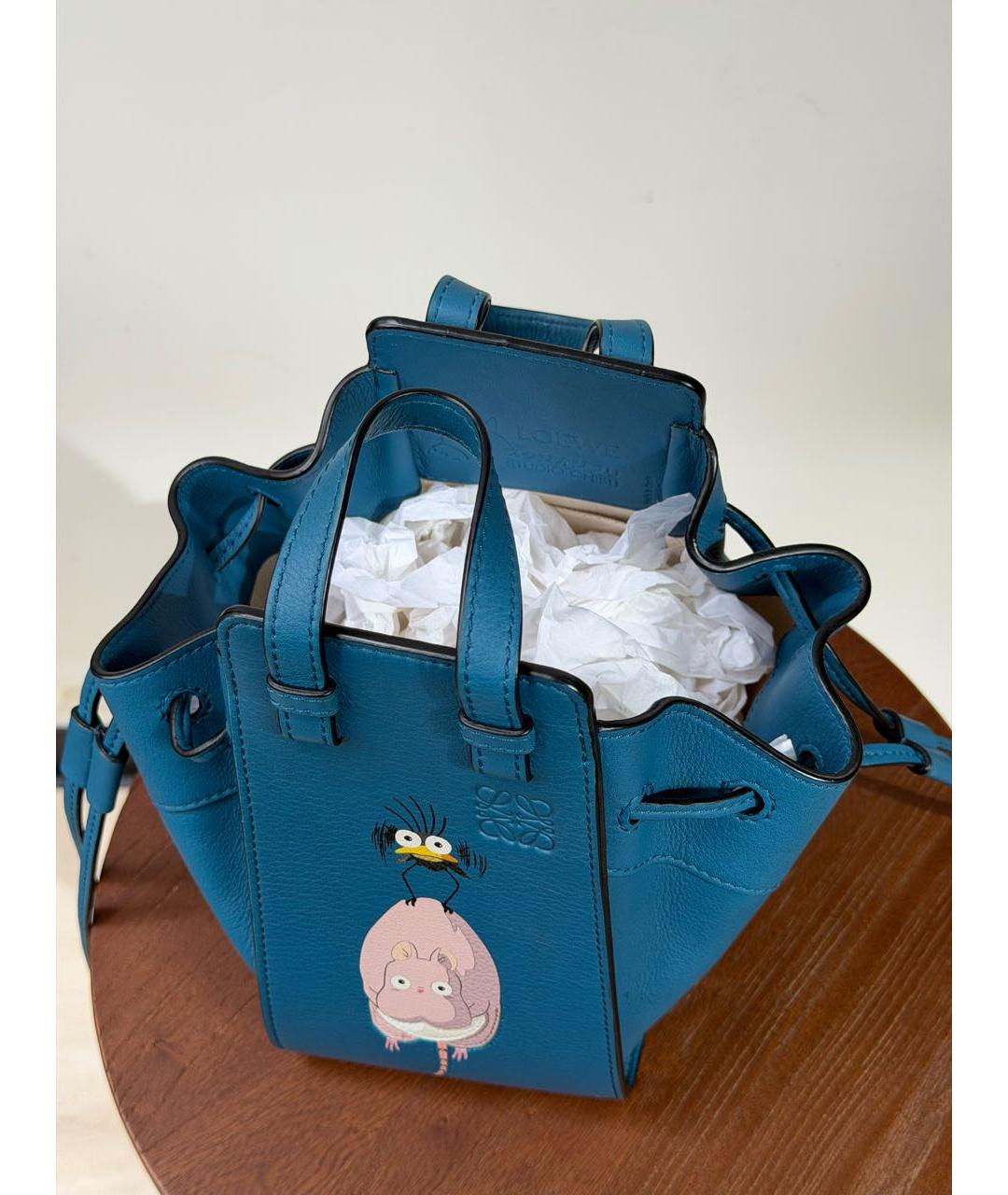 LOEWE Голубая кожаная сумка с короткими ручками, фото 6
