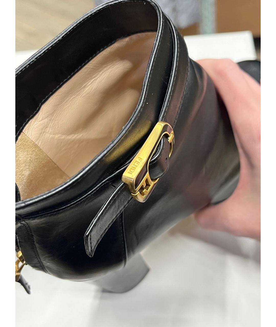 FENDI Черные кожаные ботильоны, фото 7
