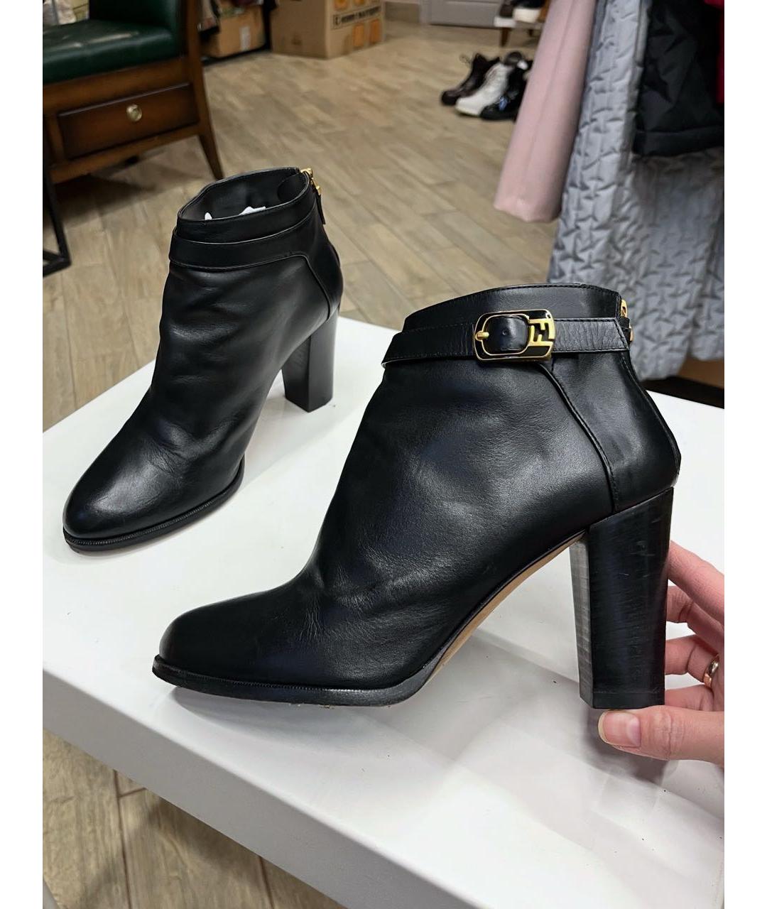 FENDI Черные кожаные ботильоны, фото 9