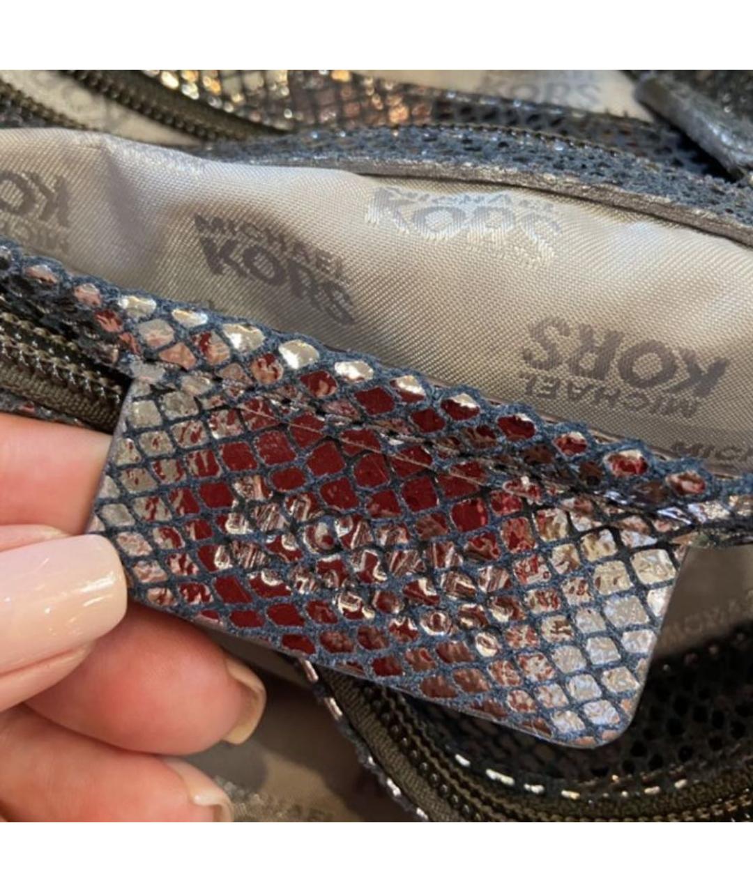 MICHAEL KORS Серебряная кожаная сумка с короткими ручками, фото 7