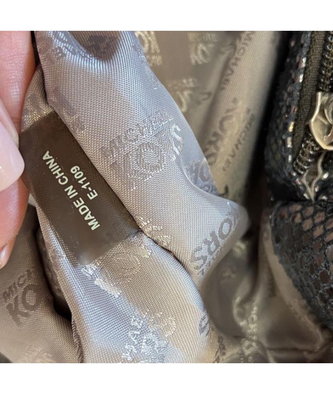 MICHAEL KORS Серебряная кожаная сумка с короткими ручками, фото 5