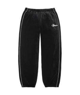SUPREME Спортивные брюки и шорты