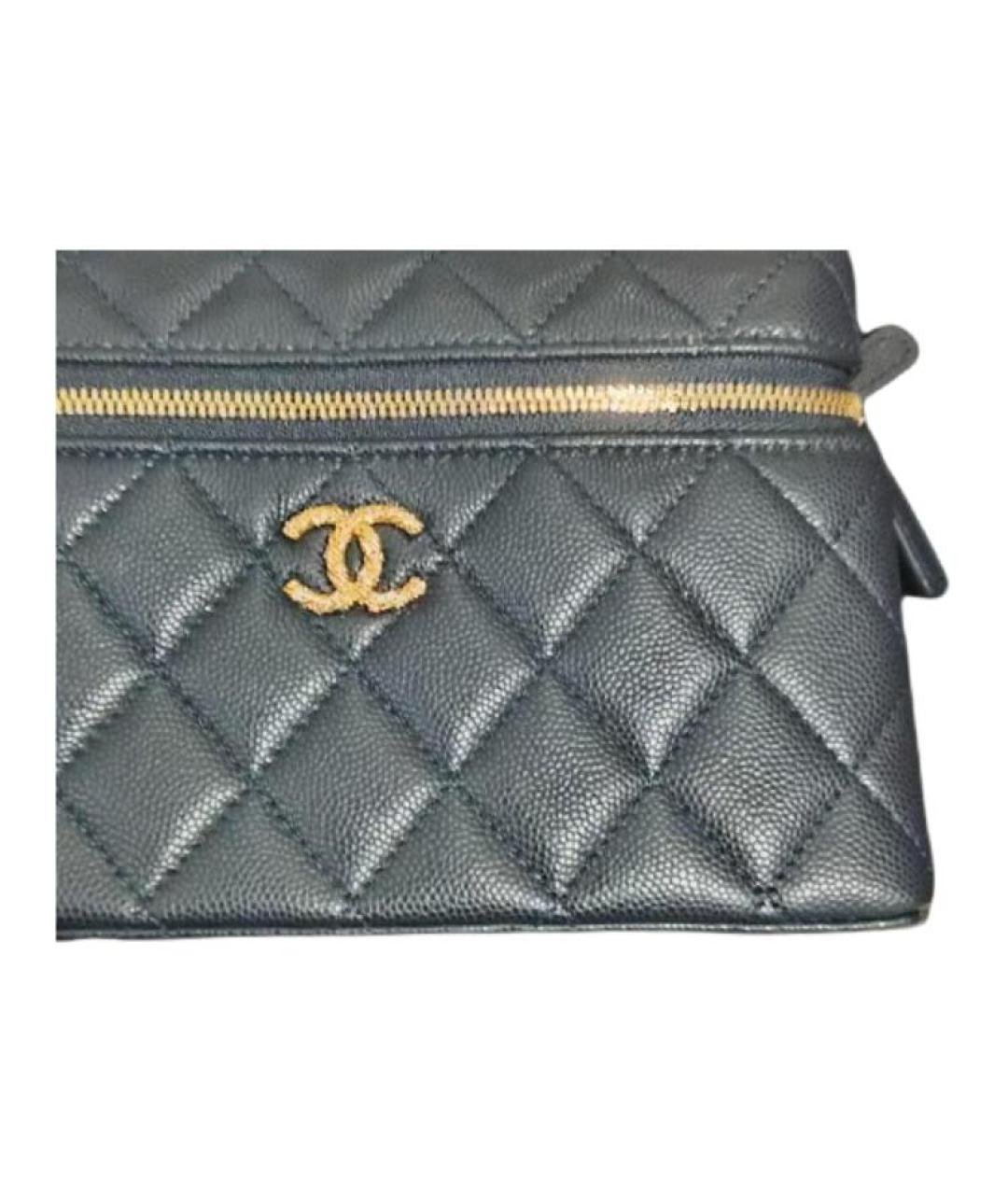CHANEL Серая кожаная косметичка, фото 3
