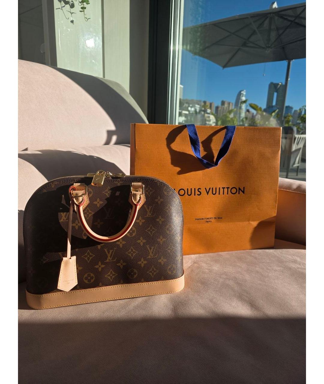 LOUIS VUITTON Коричневая сумка с короткими ручками, фото 2
