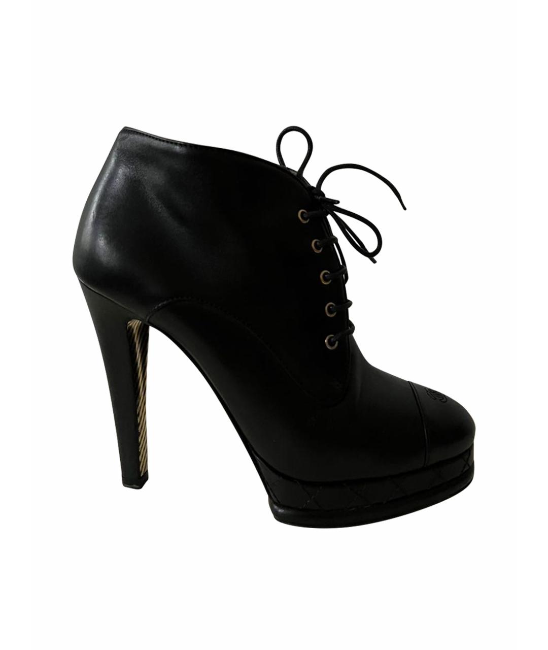 CHANEL Черные кожаные ботильоны, фото 1