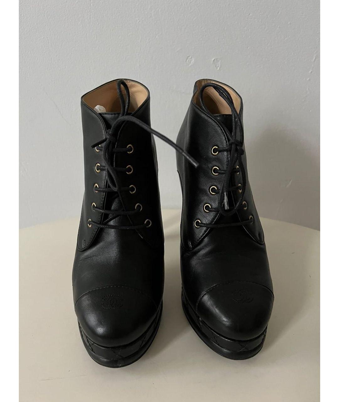 CHANEL Черные кожаные ботильоны, фото 2