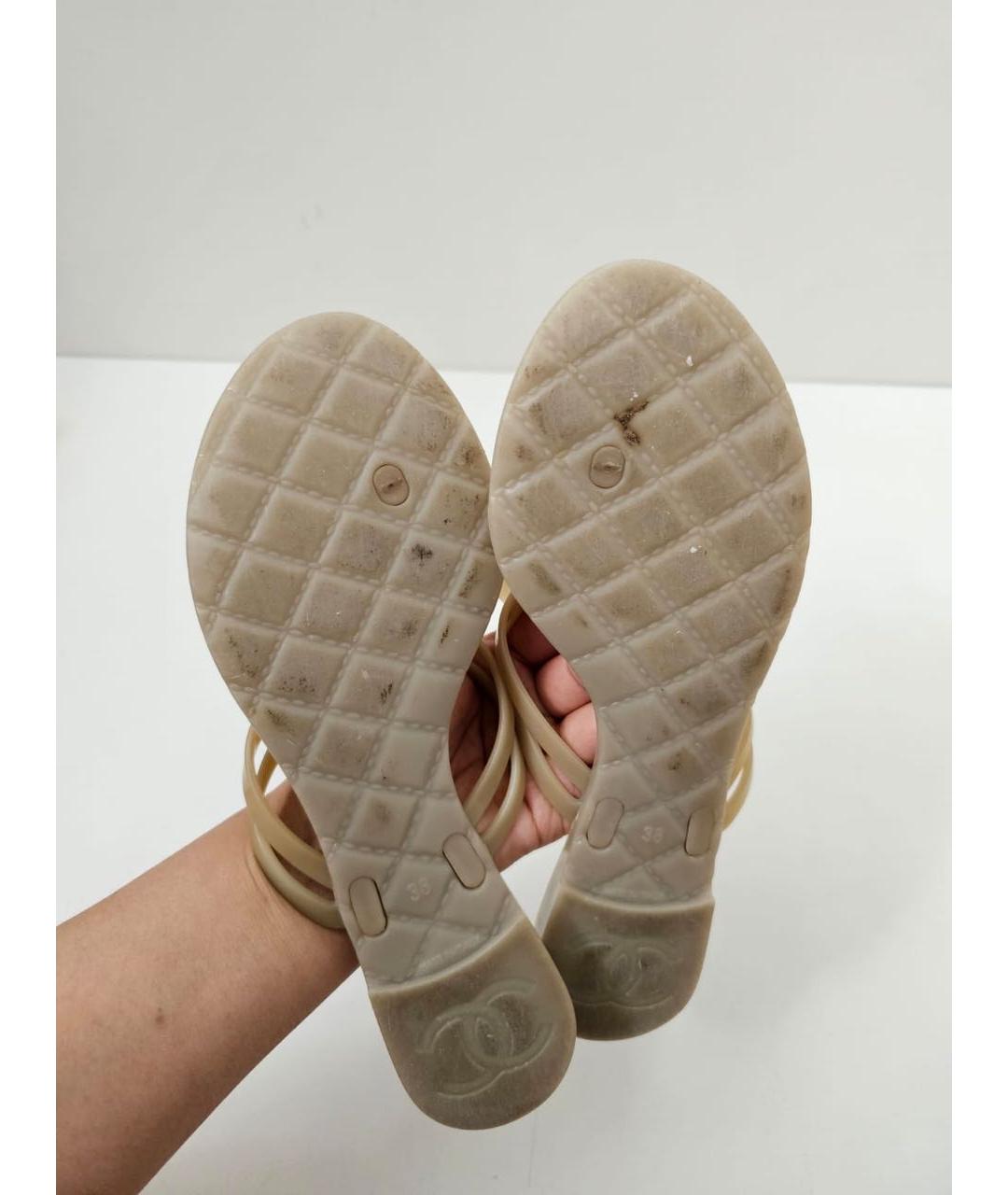 CHANEL Бежевые шлепанцы, фото 4