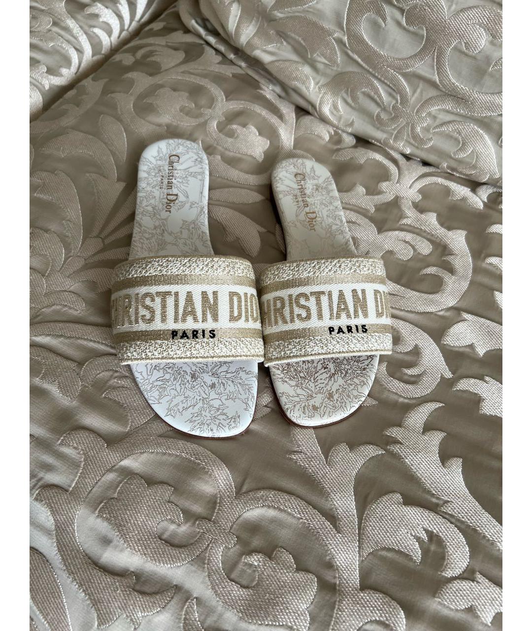 CHRISTIAN DIOR Белые кожаные шлепанцы, фото 4