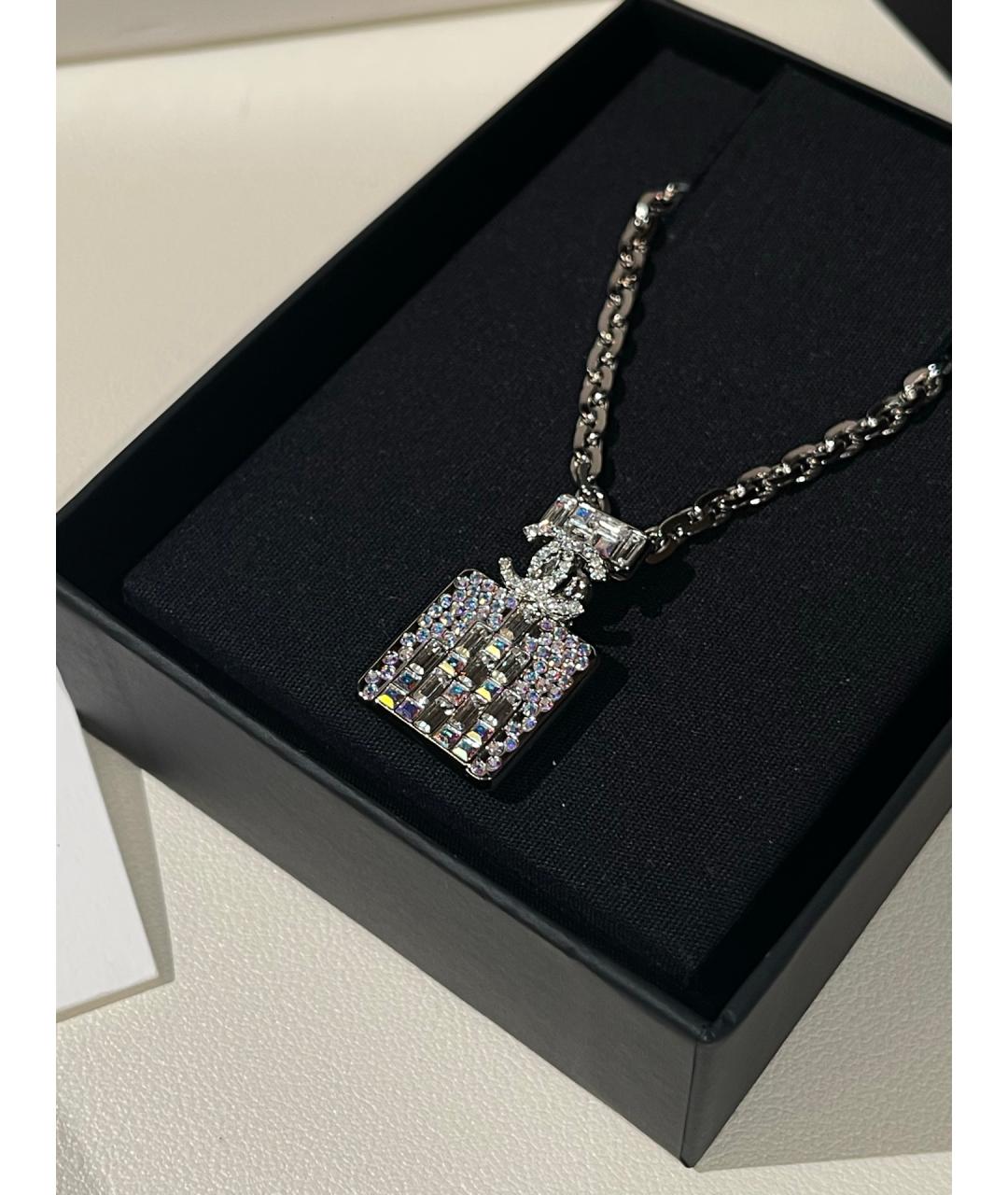 CHANEL Серебряное металлическое колье, фото 3