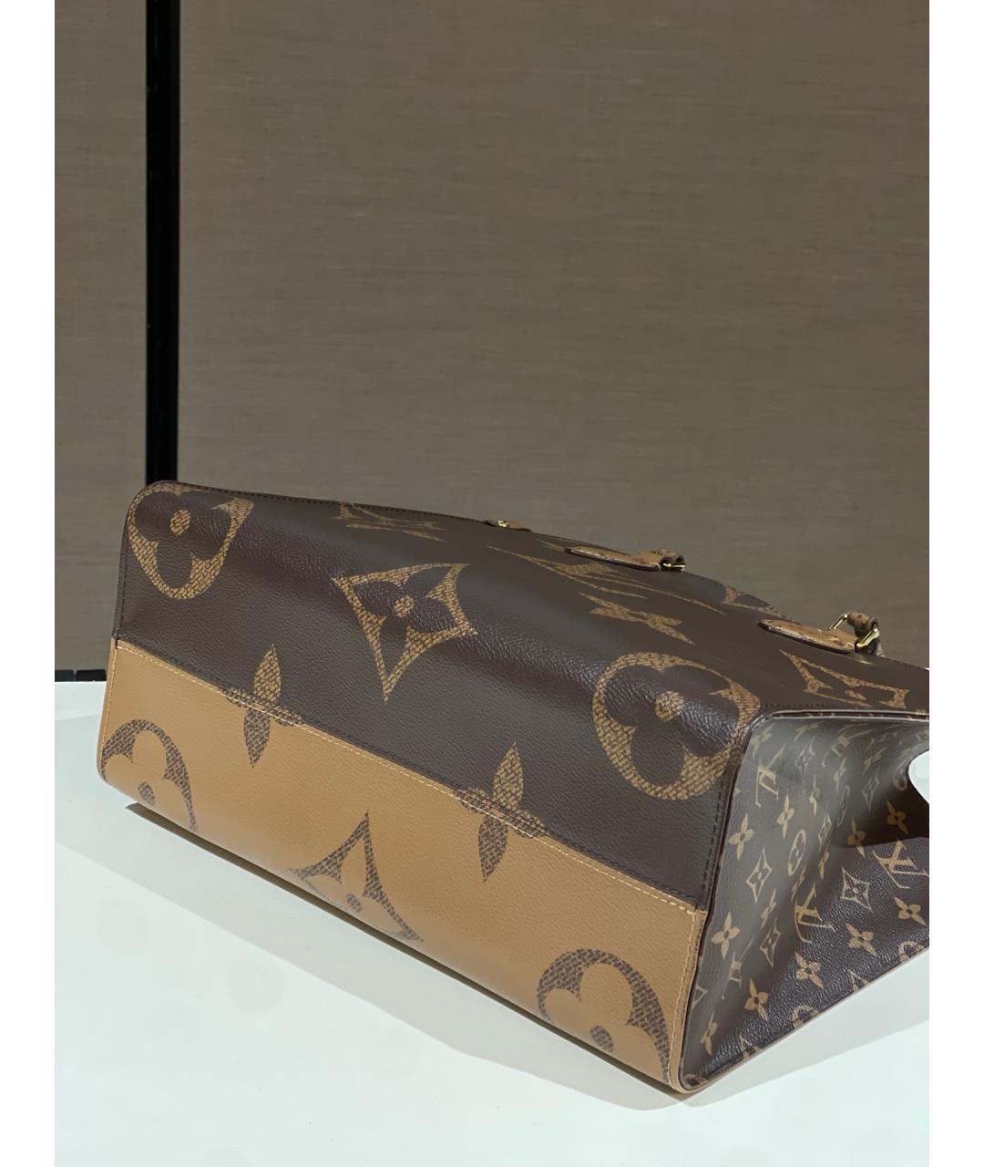 LOUIS VUITTON Коричневая сумка тоут из искусственной кожи, фото 5