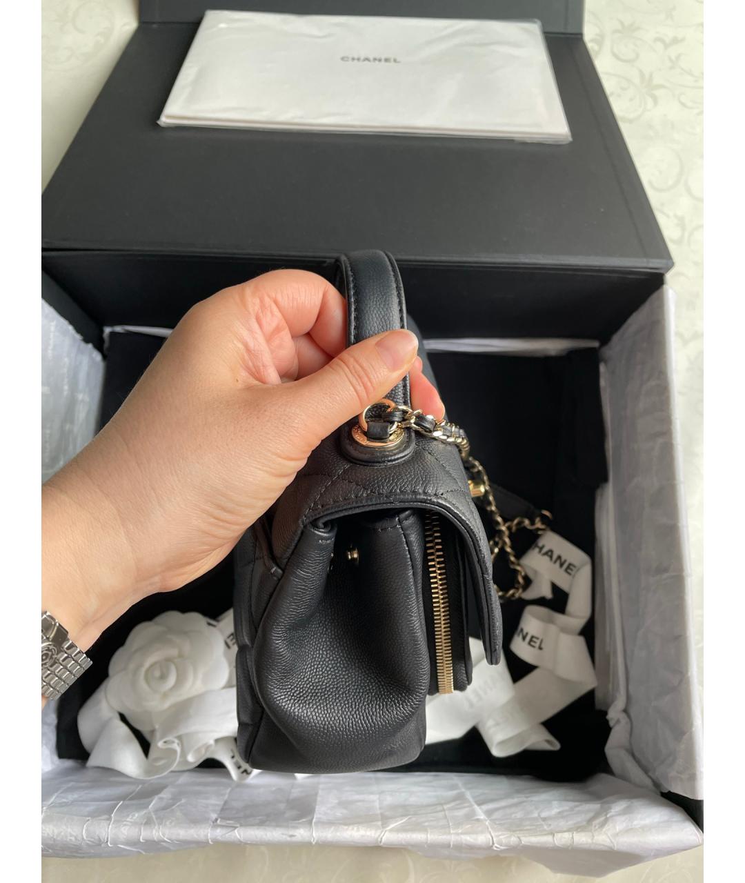 CHANEL Черная кожаная сумка через плечо, фото 5