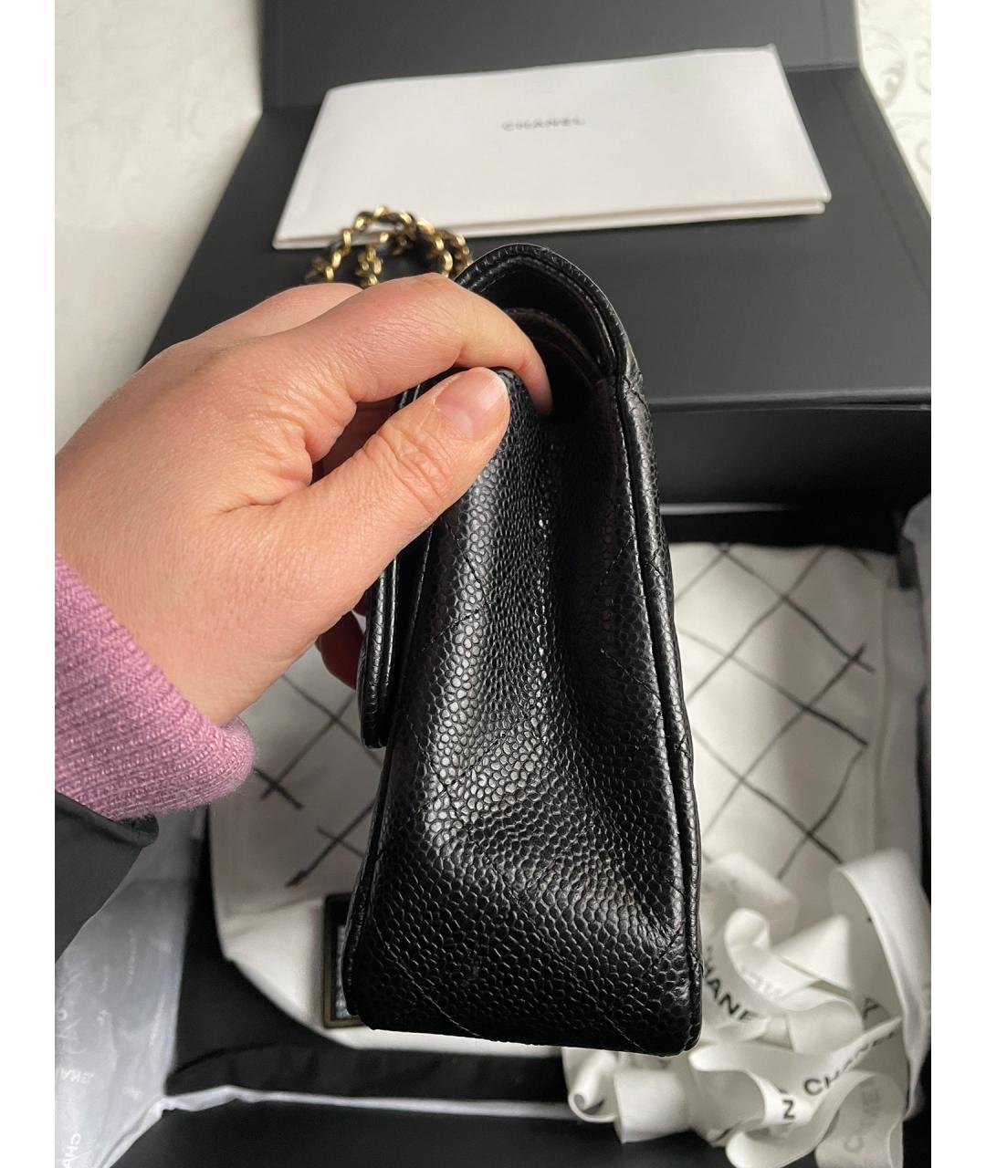 CHANEL Черная кожаная сумка через плечо, фото 4