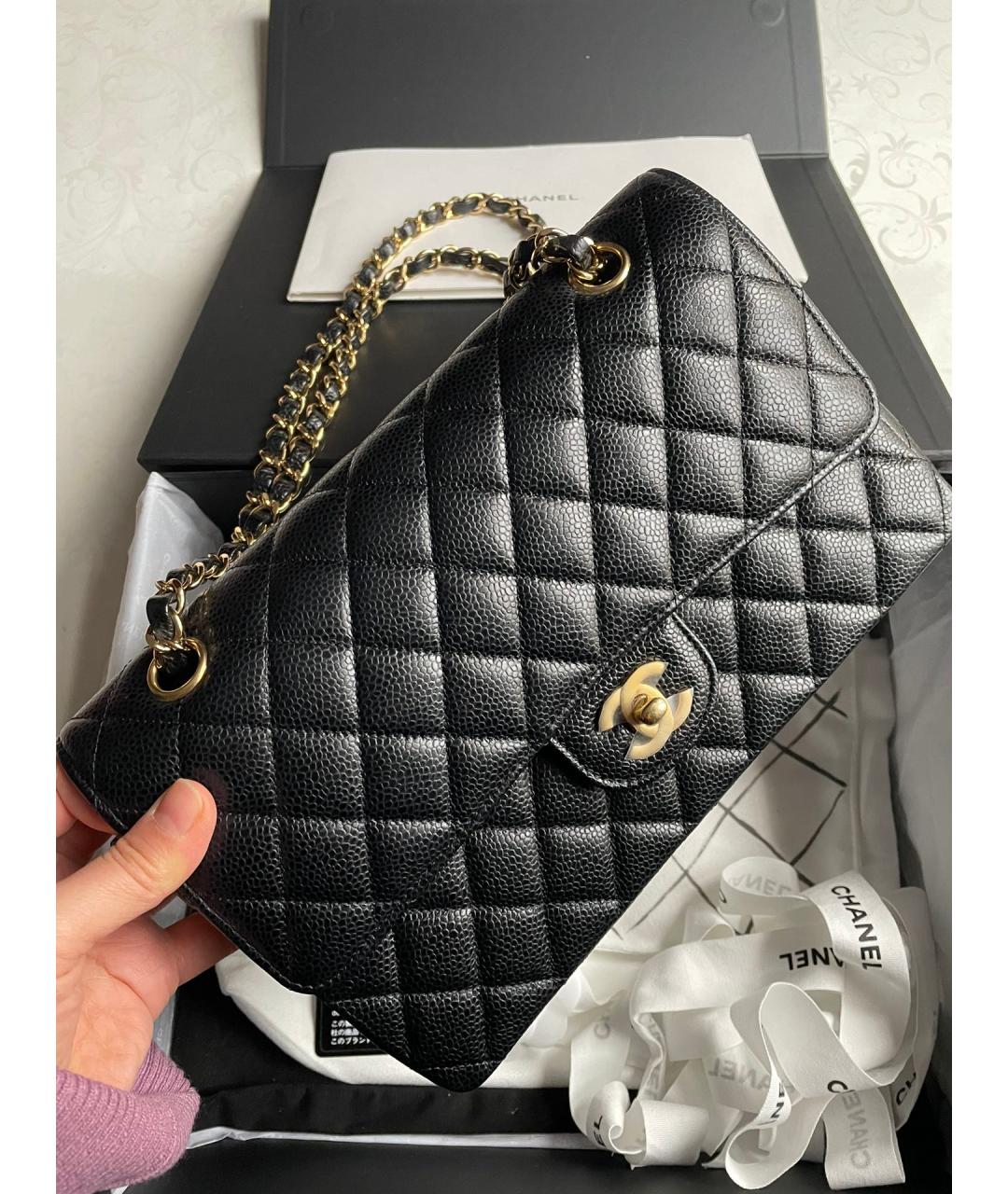 CHANEL Черная кожаная сумка через плечо, фото 2