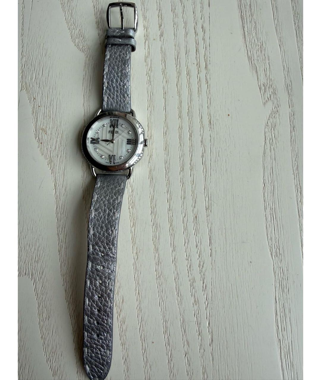 FENDI Серебряные серебряные часы, фото 8