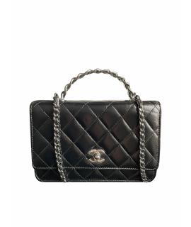 CHANEL Сумка через плечо