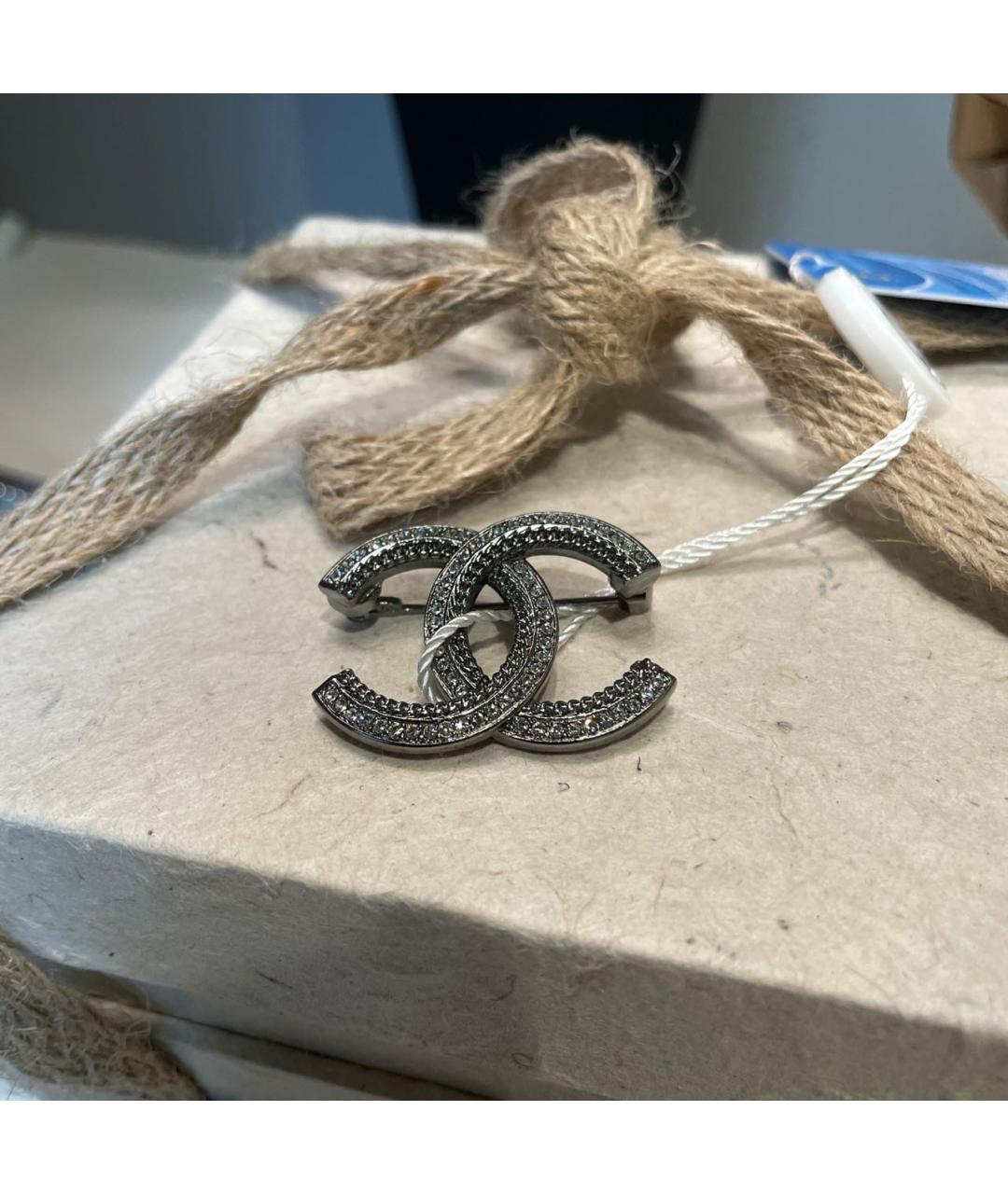 CHANEL Серебряная металлическая булавка / брошь, фото 2