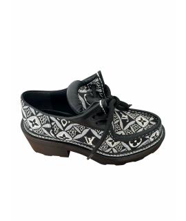 LOUIS VUITTON Брогги и оксфорды