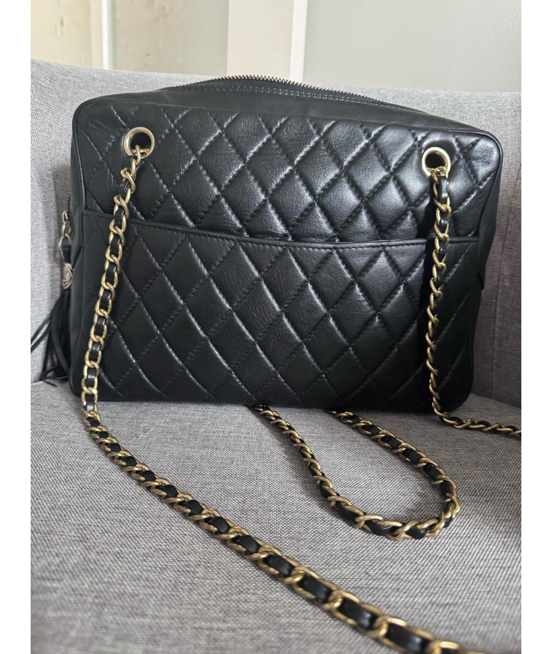 CHANEL Черная кожаная сумка через плечо, фото 2