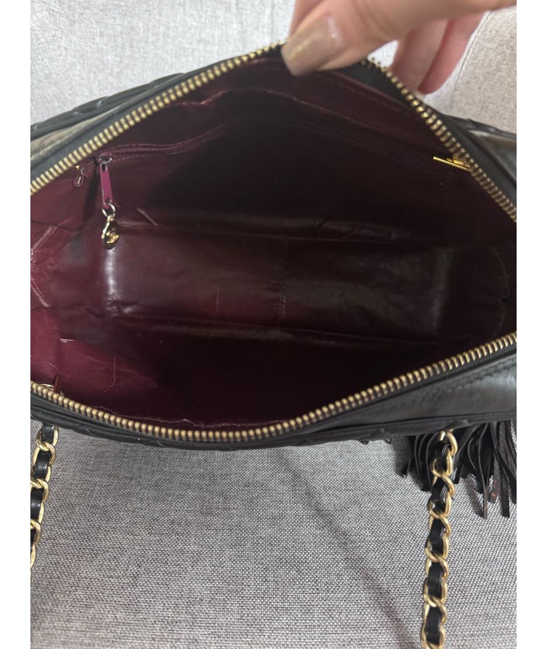 CHANEL Черная кожаная сумка через плечо, фото 4