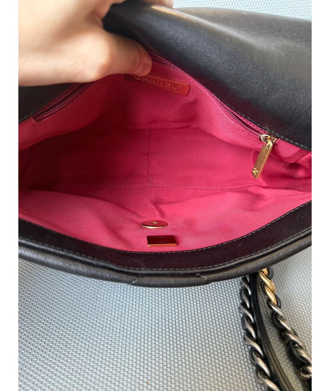 CHANEL Черная кожаная сумка через плечо, фото 4