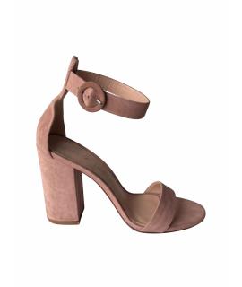 GIANVITO ROSSI Босоножки