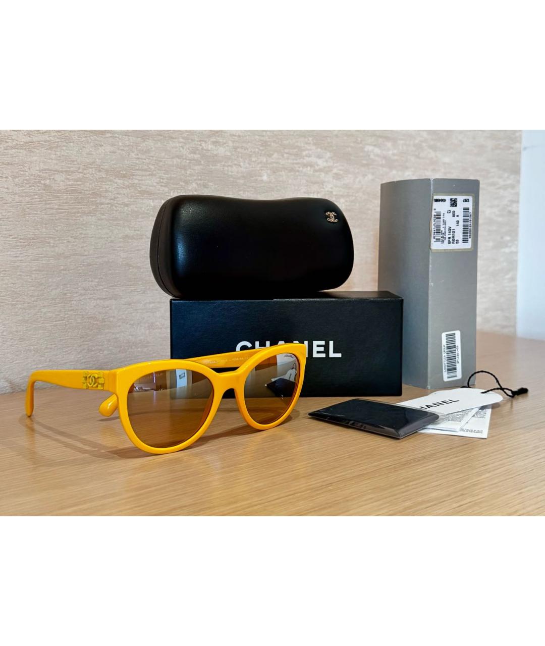 CHANEL Желтые пластиковые солнцезащитные очки, фото 3