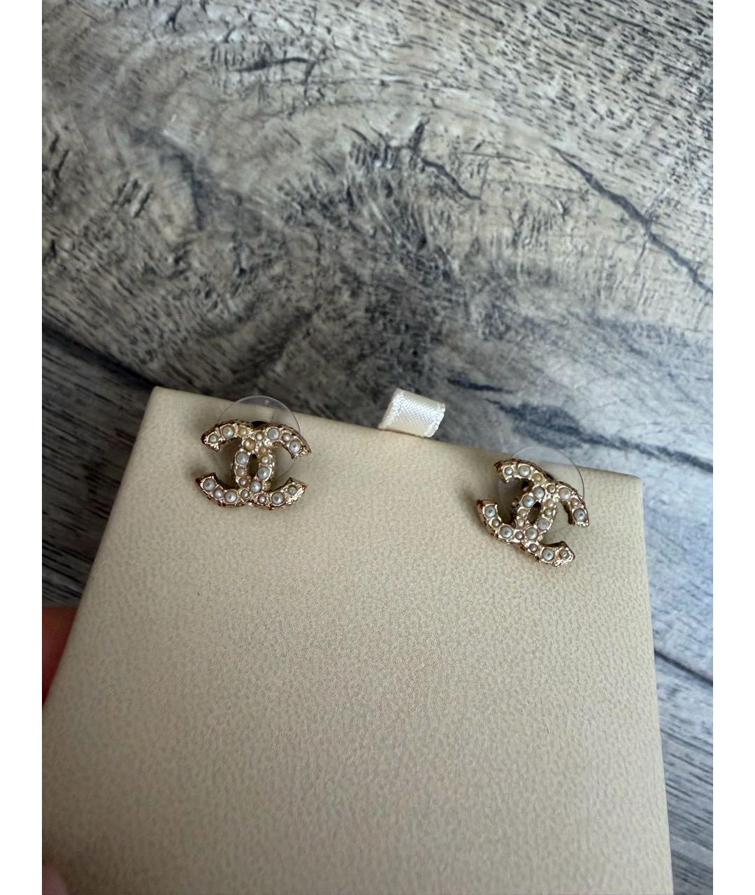 CHANEL Золотые с серебряным покрытием серьги, фото 2