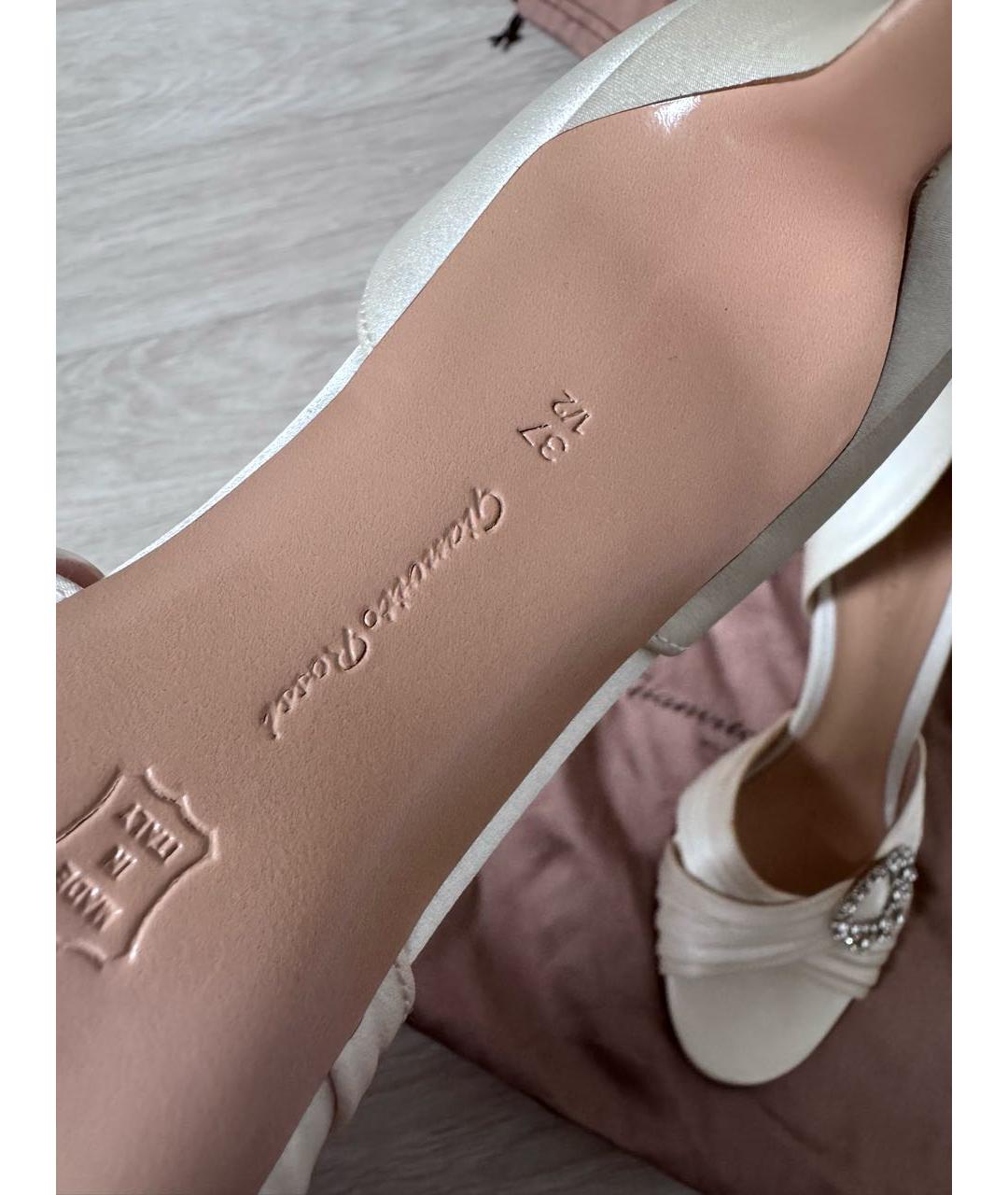 GIANVITO ROSSI Бежевые кожаные туфли, фото 8