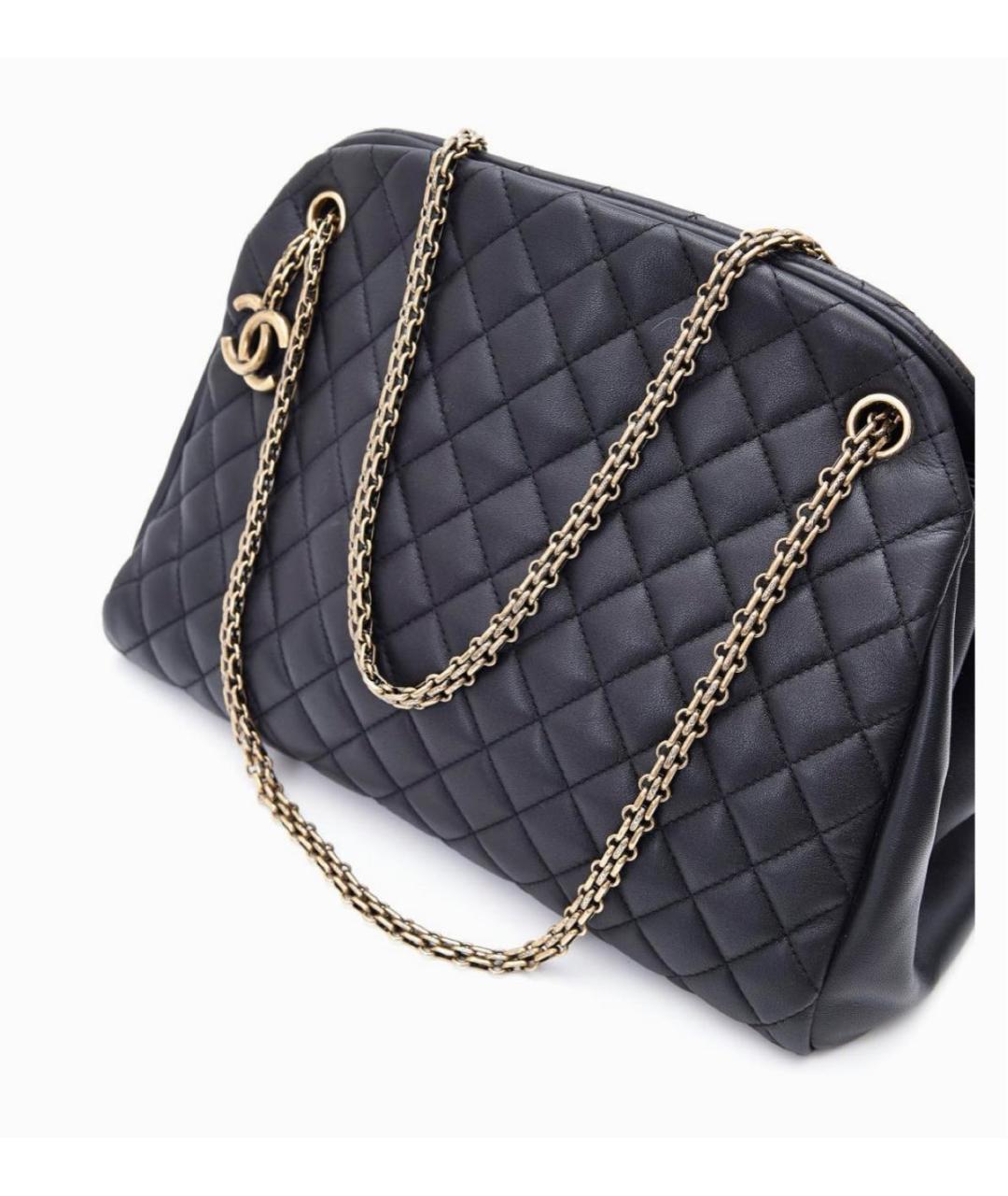 CHANEL Черная кожаная сумка через плечо, фото 2