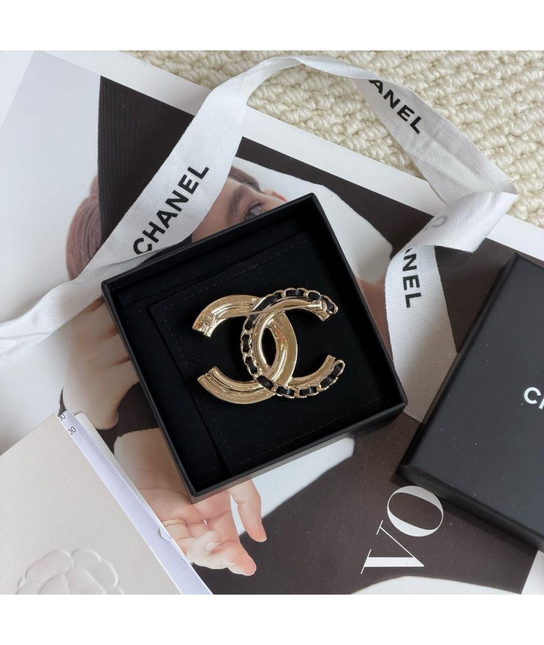 CHANEL Золотая металлическая булавка / брошь, фото 3