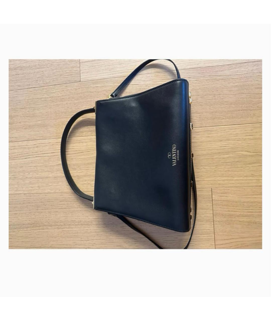 VALENTINO Черная кожаная сумка через плечо, фото 7