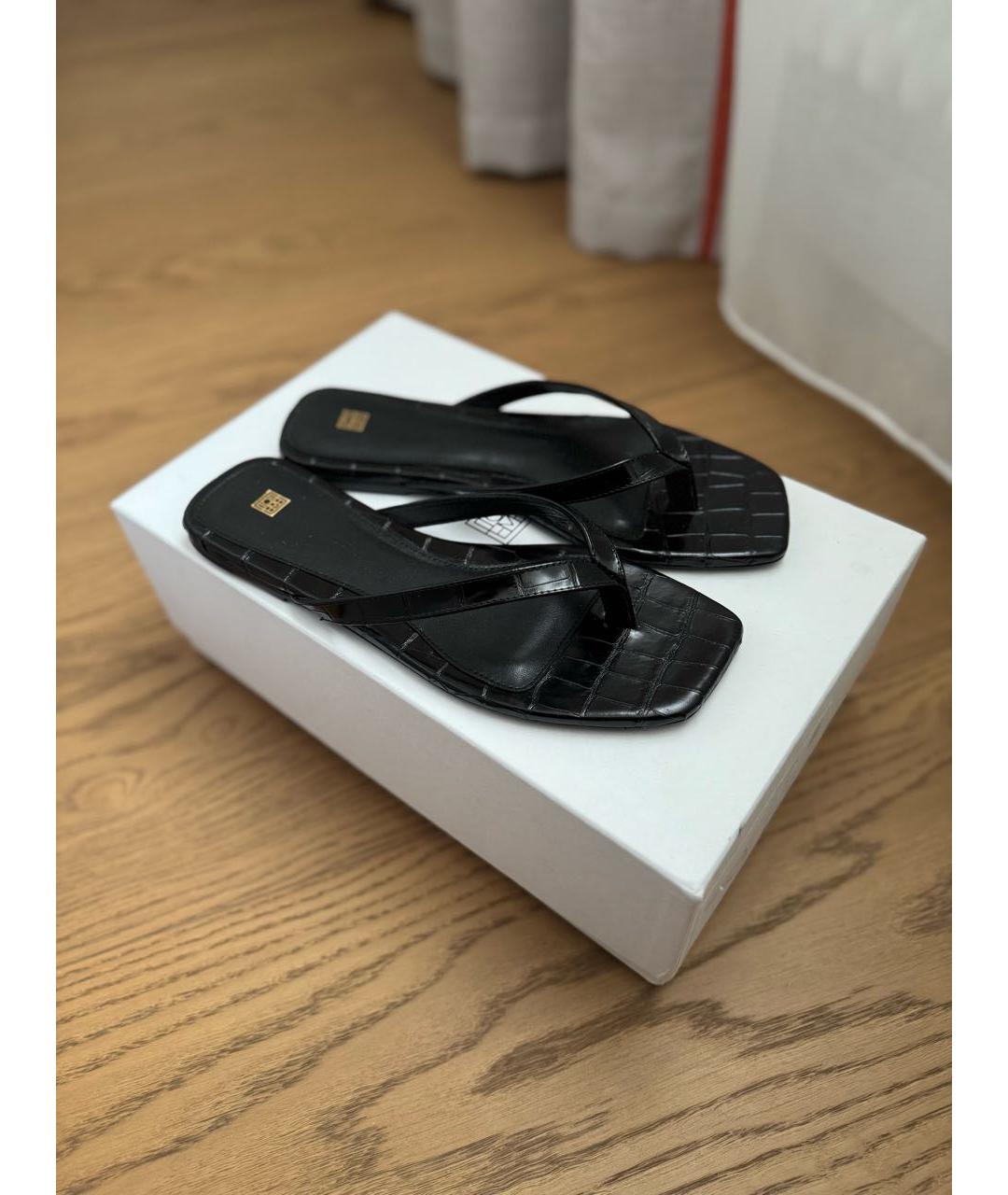 TOTEME Черные кожаные сандалии, фото 5